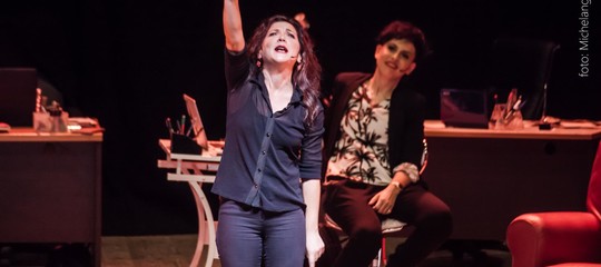 La discriminazione di genere nelle redazioni giornalistiche finisce a teatro