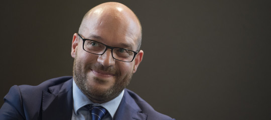 Migranti: Fontana "diluiscono l'identità, favoriscono l'omologazione"