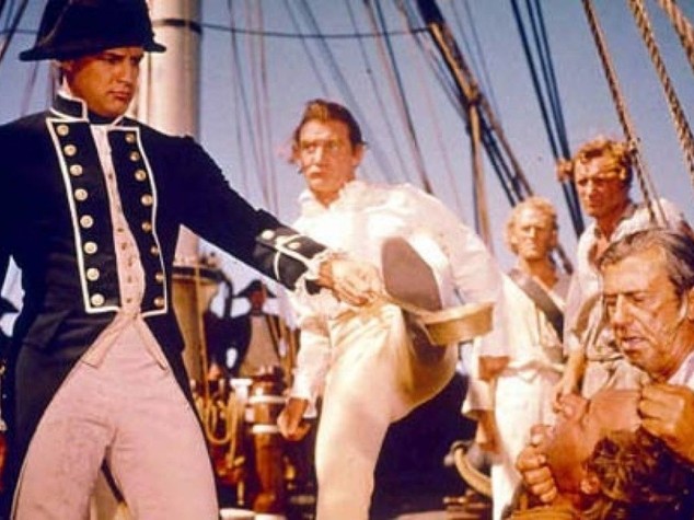 Isola degli ammutinati del Bounty vara nozze gay. Ma sono tutti etero