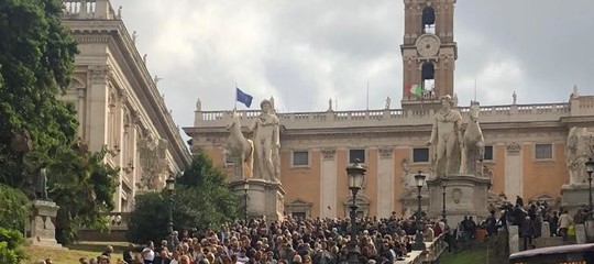 Romadicebasta manifestazione contro degrado