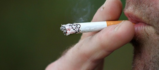 Manovra aumento sigarette