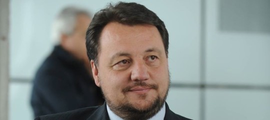 L'uomo che sfidò Salvini per la guida della Lega ha lasciato la politica