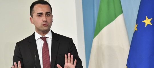 Le vittime del 'Salvabanche' accusano il governo. Di Maio dà loro appuntamento a giovedì