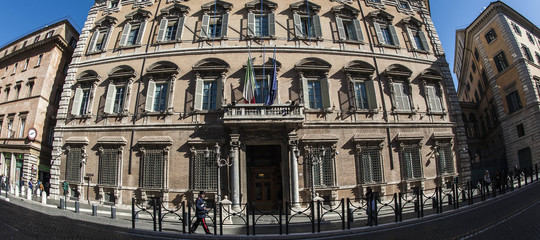 Dl Sicurezza Senato fiducia