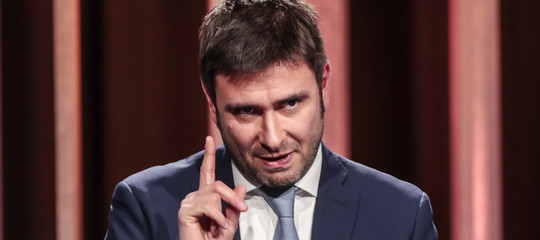 Quali sono i giornalisti liberi, secondo Alessandro Di Battista