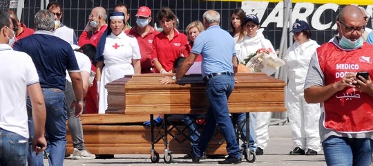 Migranti: fonti del Viminale confermano il drastico calo dei cadaveri recuperati nel Mediterraneo nel 2018