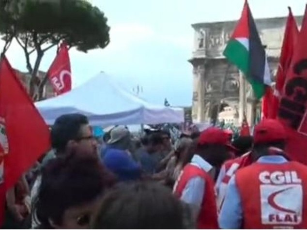 Immigrati: dalla manifestazione a Roma un appello all'Ue "stop alle stragi" - VIDEO