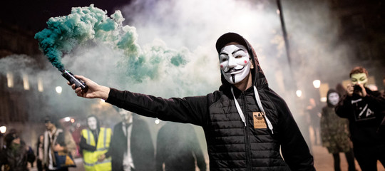 attacchi hacker pec anonymous