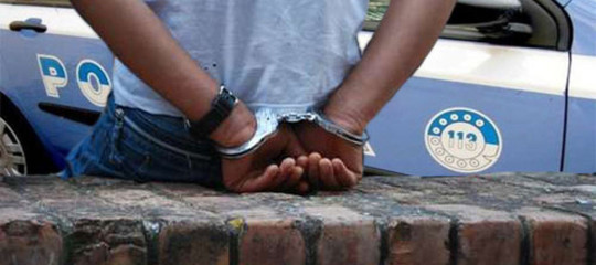 Spagna: italiano sfregia l'ex con acido, arrestato a Tenerife