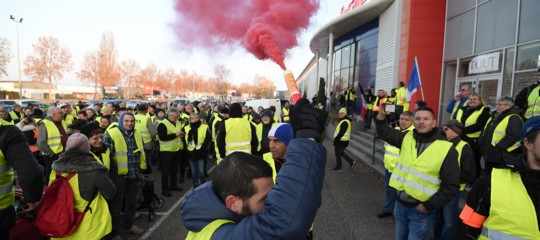 francia macron rincari