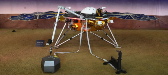 Spazio: la sonda InSight atterrata con successo su Marte