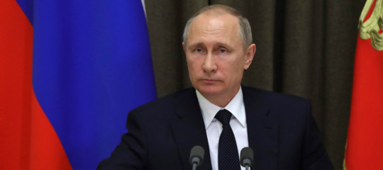 Russia-Ucraina: Putin seriamente preoccupato, Kiev "sulle navi c'erano nostri 007"
