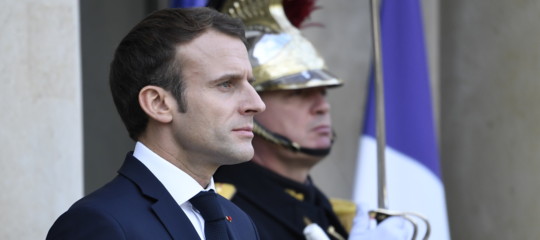 macron gilet gialli