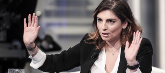 Castelli conferma che le tessere per il reddito di cittadinanza sono in stampa