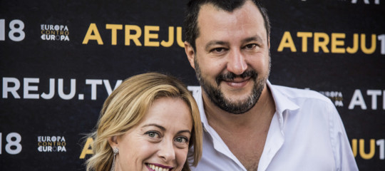 Meloni: "Salvini assente al vertice centrodestra? Capita agli uomini che hanno l'amante..."