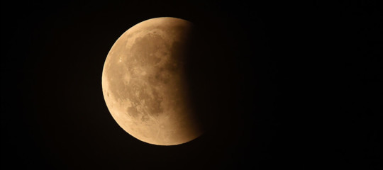 Perché la Cina spedisce una sonda sul lato nascosto della Luna