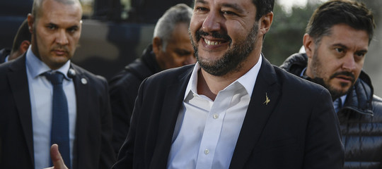 Salvini: "L'Europa è un bellissimo sogno, la cambieremo dall'interno"