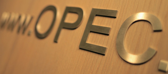 Cos’è l’Opec e perché le sue decisioni contano per ognuno di noi