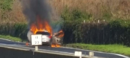 C'è stata una grossa rapina a un portavalori sulla Avellino-Salerno