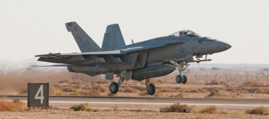 Usa: collisione tra due aerei dei marines al largo del Giappone