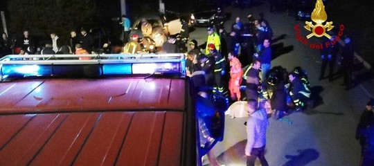 7 feriti della strage di Ancona sono in coma farmacologico. Il locale costretto a chiudere i social
