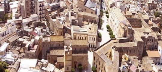 Blitz contro i fiancheggiatori di Messina Denaro. In manette il figlio di un boss