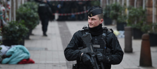 Strasburgo blitz polizia Neudorf