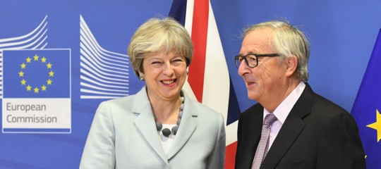 L'Europa di prepara al 'no deal' sulla Brexit con Londra, dice Juncker