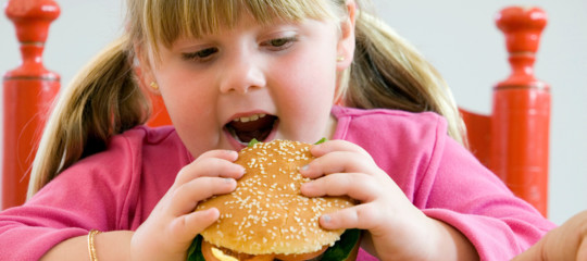 bambini obesi italia unicef