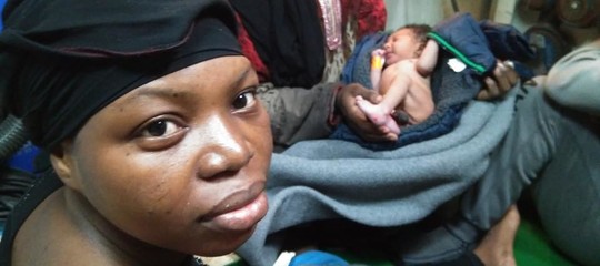 Migranti Open Arms natale neonato