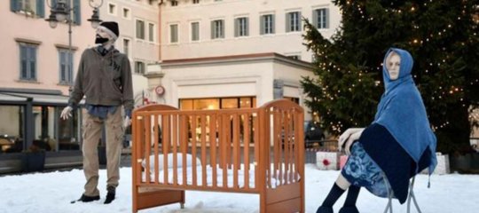 Hanno distrutto nella notte il presepe 'trans' di Rovereto