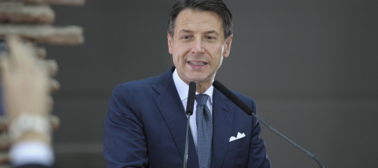 Editoria: Conte, "Le imprese stiano su mercato. Non è attentato libertà"