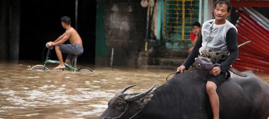 filippine alluvione morti