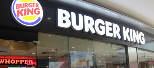 In Usa un uomo in tribunale chiede pasti gratis a vita a Burger King