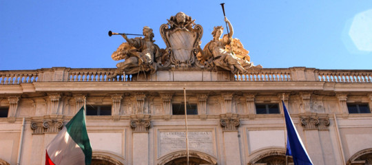 Come funziona il ricorso delle Regioni alla Consulta contro il decreto sicurezza
