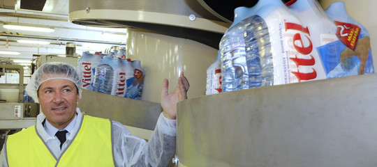 La piccola cittadina francese che vuole salvare la sua acqua dalla Nestlè