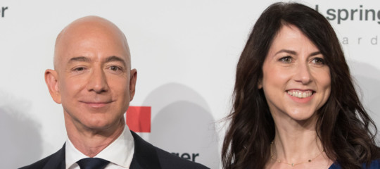 Che ne sarà di Amazon dopo il divorzio dei Bezos?