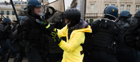 Gilet gialli manifestazione