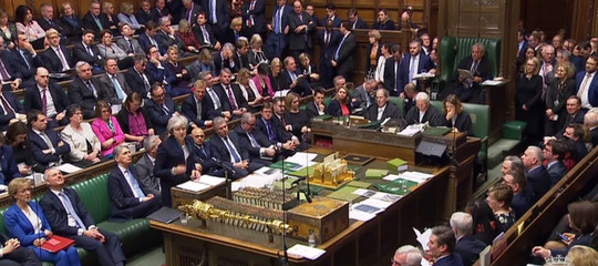 Brexit: Camera Comuni boccia accordo con 432 'no'