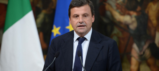 Carlo Calenda, l'uomo 'controcorrente' che prova a riunire il Pd