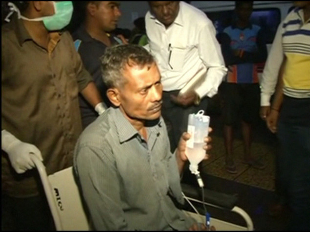 Mumbai: liquore adulterato in baraccopoli, 74 morti - VIDEO