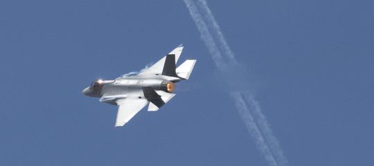 Il governo dirà di sì all'acquisto degli F35, ma rimodulato