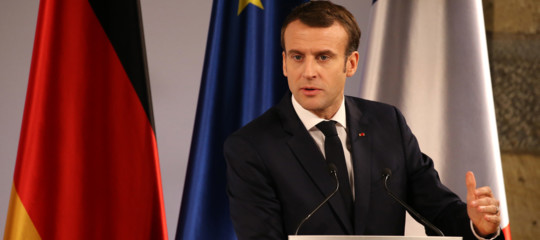 Francia, Macron: il nazionalismo è una minaccia all'Ue