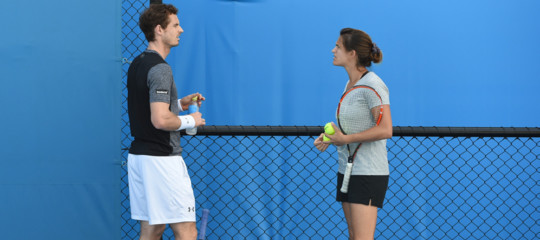 Uomini che allenano le donne (e viceversa): succede nel tennis a Melbourne