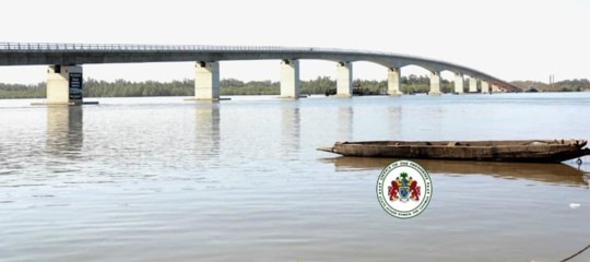 Il nuovo ponte sul fiume Gambia che unisce due paesi e due popoli