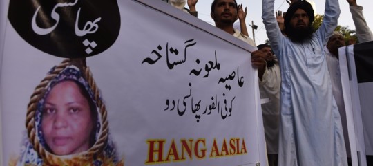Asia Bibi può lasciare il Pakistan. Ma rischierà la vita anche all'estero