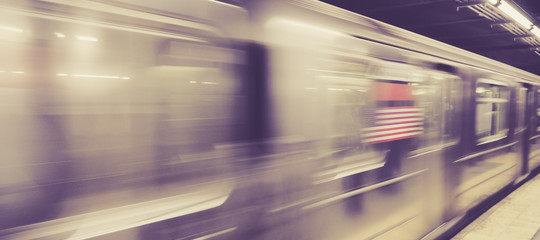donna morta metropolitana New York