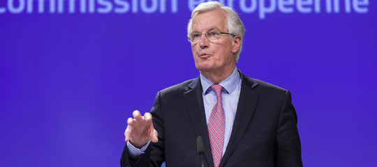 L'Ue è unita e l'accordo sulla Brexit non cambia, dice Barnier