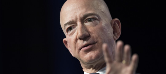 L'intricata faccenda delle minacce di estorsione subite da Jeff Bezos