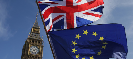 Brexit telefonata Conte-May evitare no deal